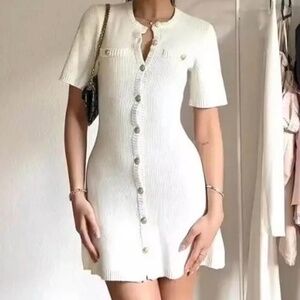 ✨ Elegant White Button-Up Knit Dress – Size Large ✨